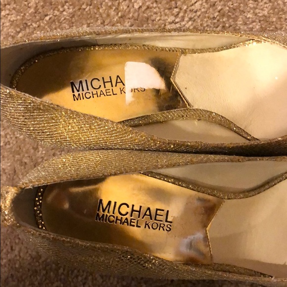 Michael Kors gold glitter heels - Picture 3 of 4